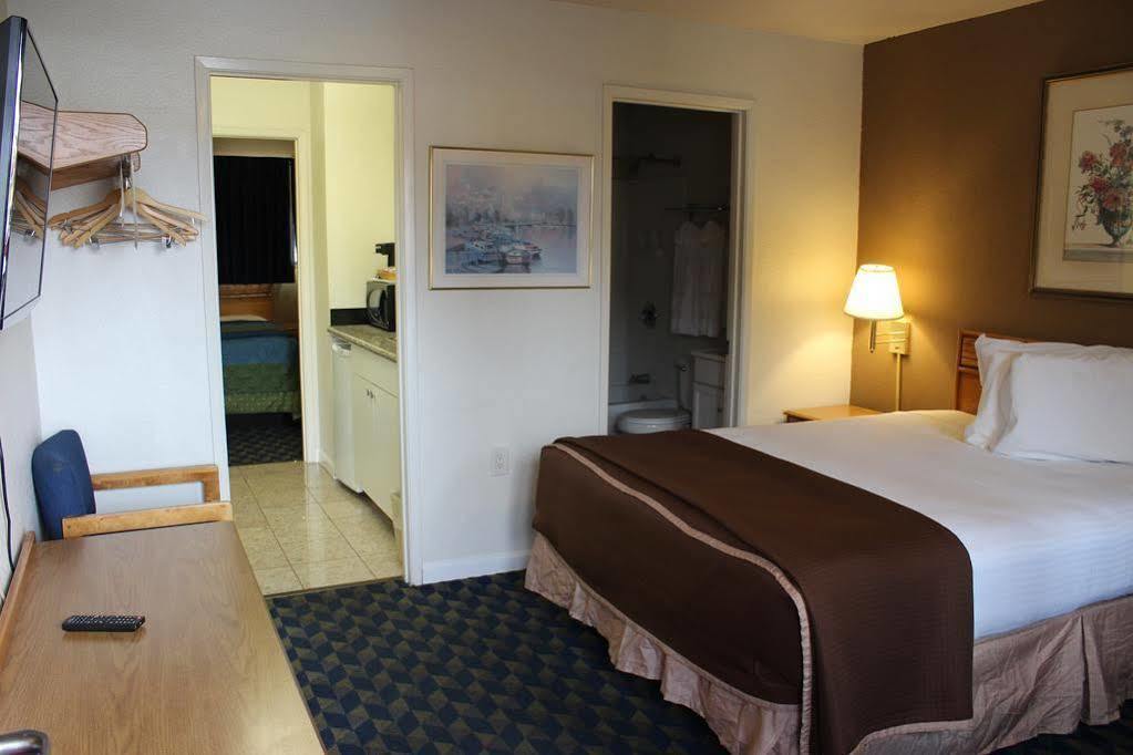 Surestay Hotel By Best Western Seaside Monterey Kültér fotó